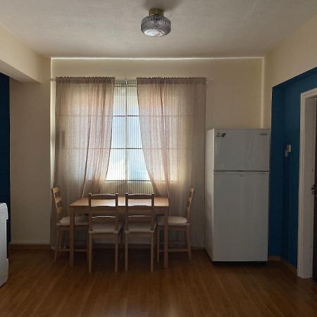 Lovely , Cozy , Modern Seaside Apartment 라르나카 외부 사진