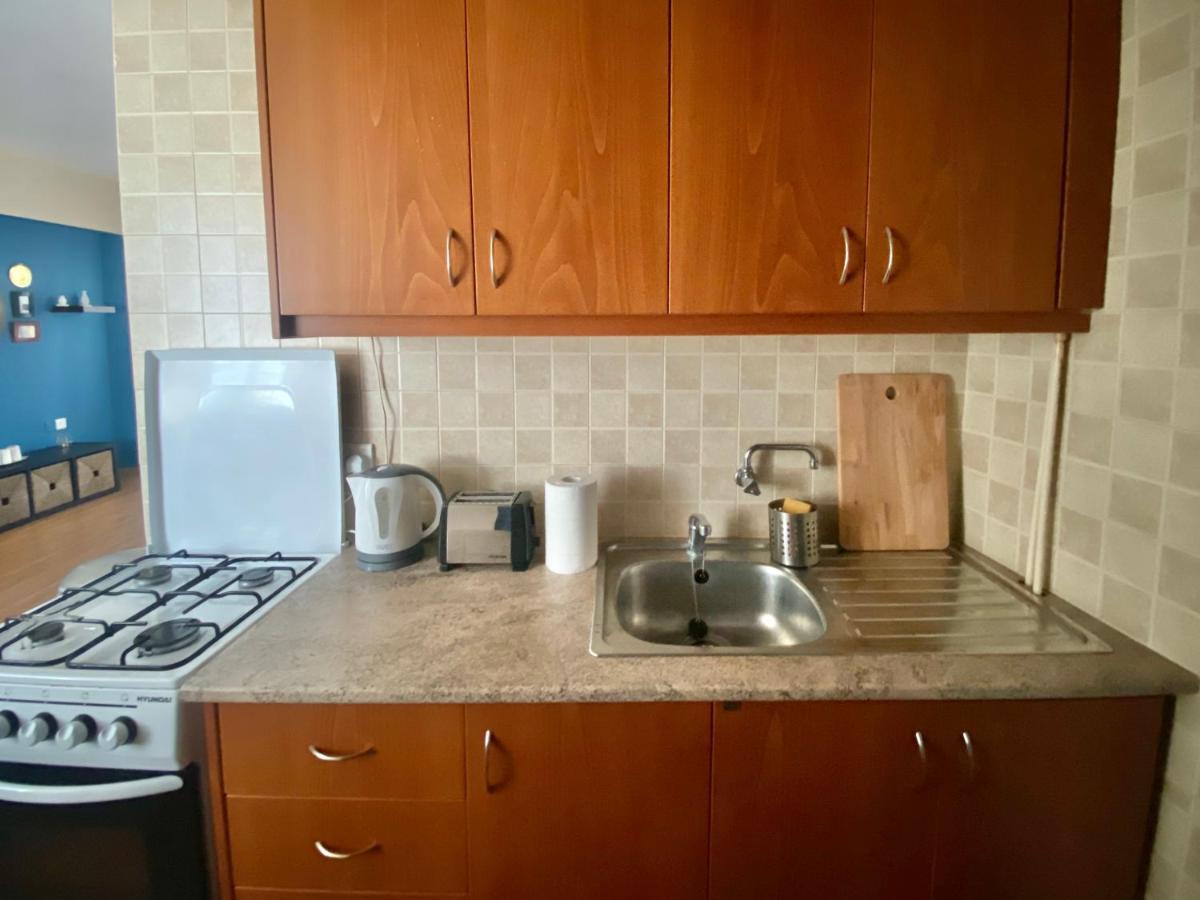 Lovely , Cozy , Modern Seaside Apartment 라르나카 외부 사진